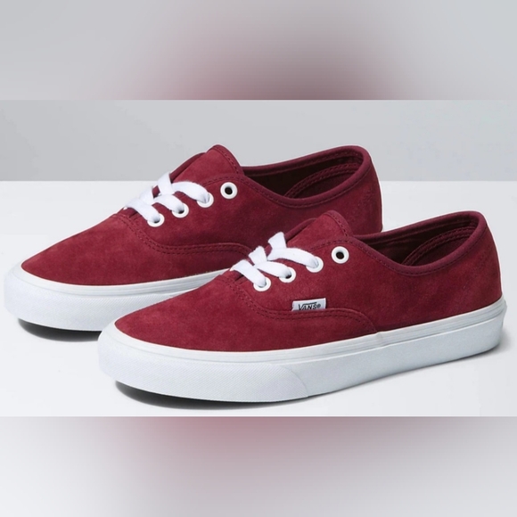 Vans Authentic Pig Suede *NWT* - Picture 3 of 6